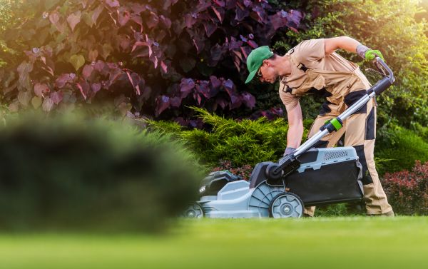 Yard Care Service in Slidell